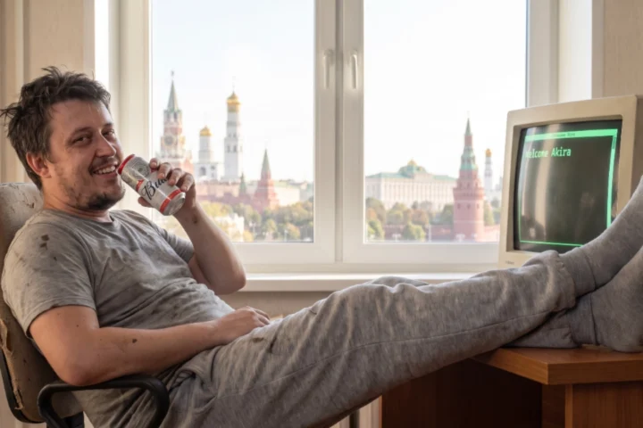 Евгений Зайферт — программист из Москвы у плана миграции сервисов